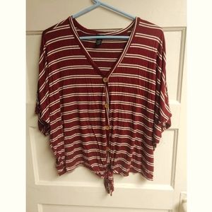 V-neck striped loose fitting top